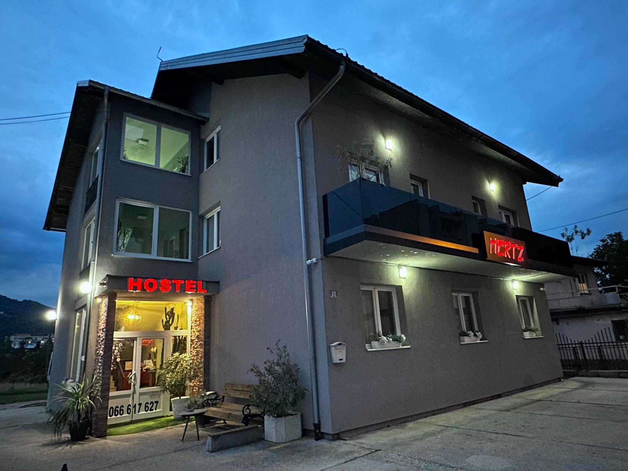 Hostel Herz Banja Luka Exterior foto
