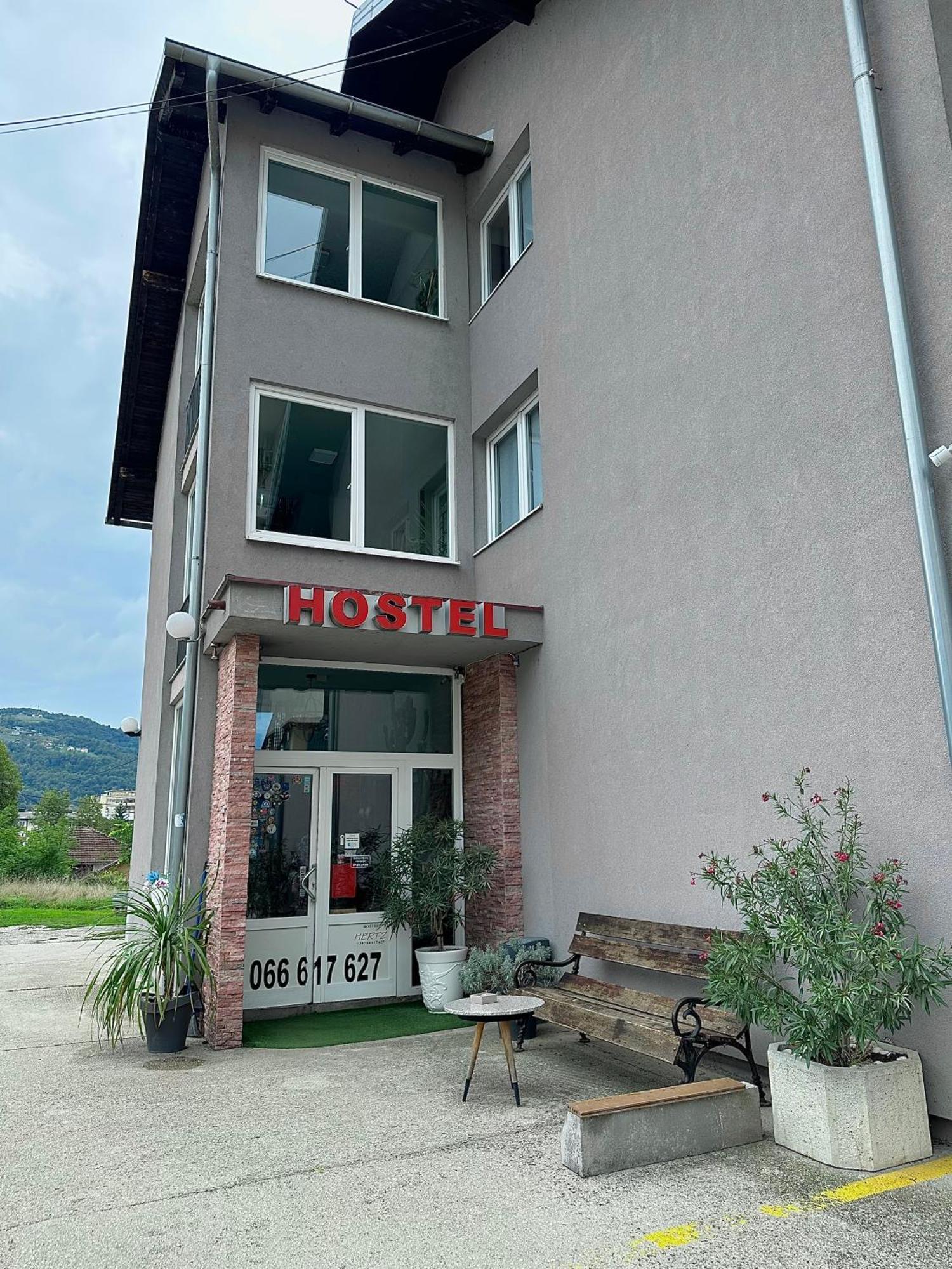 Hostel Herz Banja Luka Exterior foto